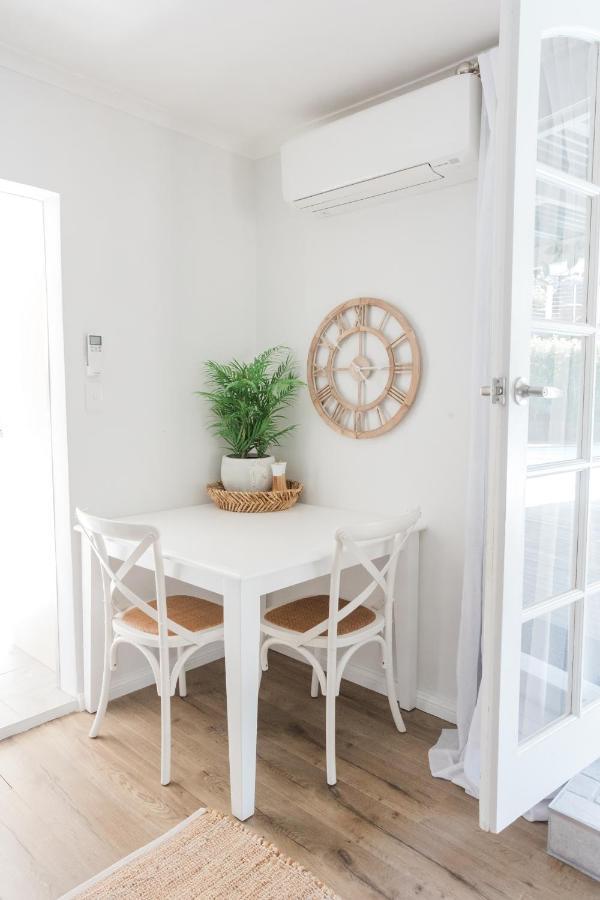 Studio 26: Central, Hampton'S Poolside Hideaway Coffs Harbour Buitenkant foto