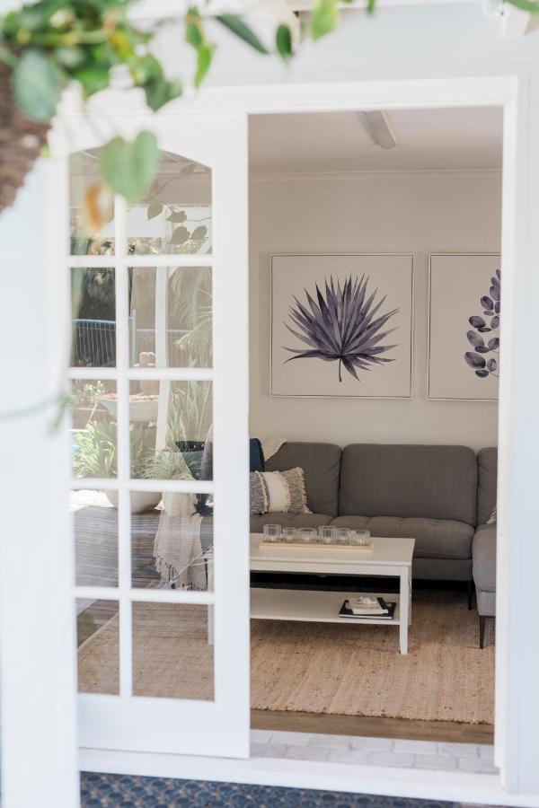 Studio 26: Central, Hampton'S Poolside Hideaway Coffs Harbour Buitenkant foto