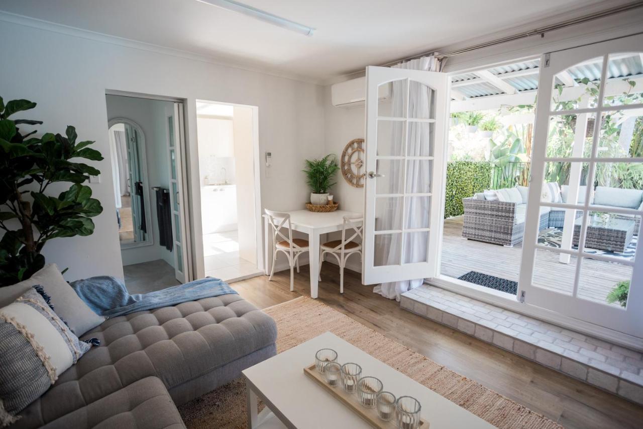 Studio 26: Central, Hampton'S Poolside Hideaway Coffs Harbour Buitenkant foto